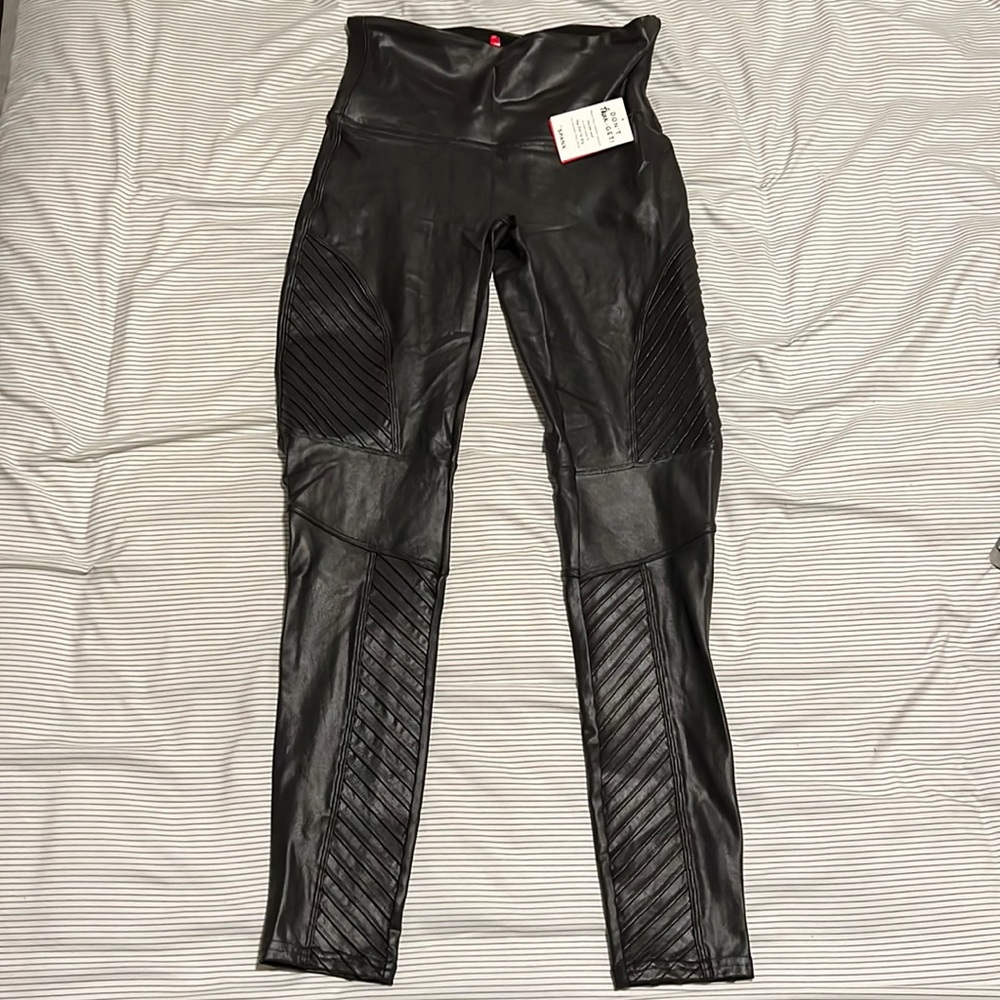 NEW Spanx Moto Leggings